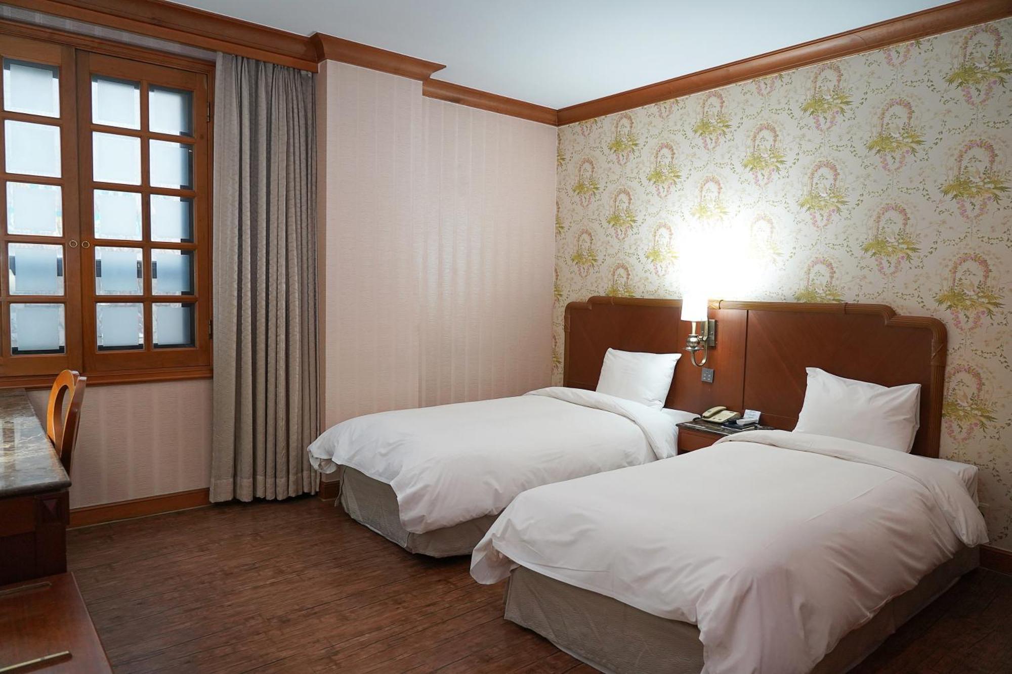 Karak Tourist Hotel Seul Esterno foto